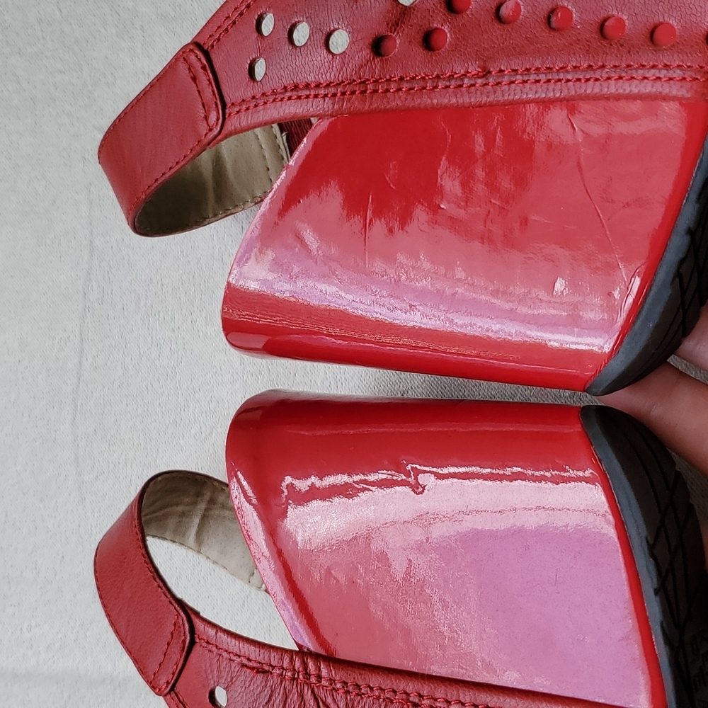 Kenneth Cole Reaction Leather Red Wedge Peep Toe Slingback Sandals SIZE: 10M - Picture 13 of 16